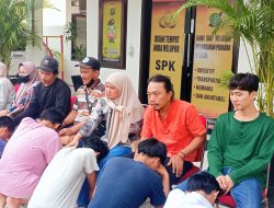 Suasana Haru Isak Tangis Mewarnai 9 Remaja Sungkem Dihadapan Orangtuanya Di Halaman Polsek Sepatan